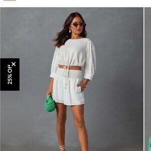 Vici white linen set